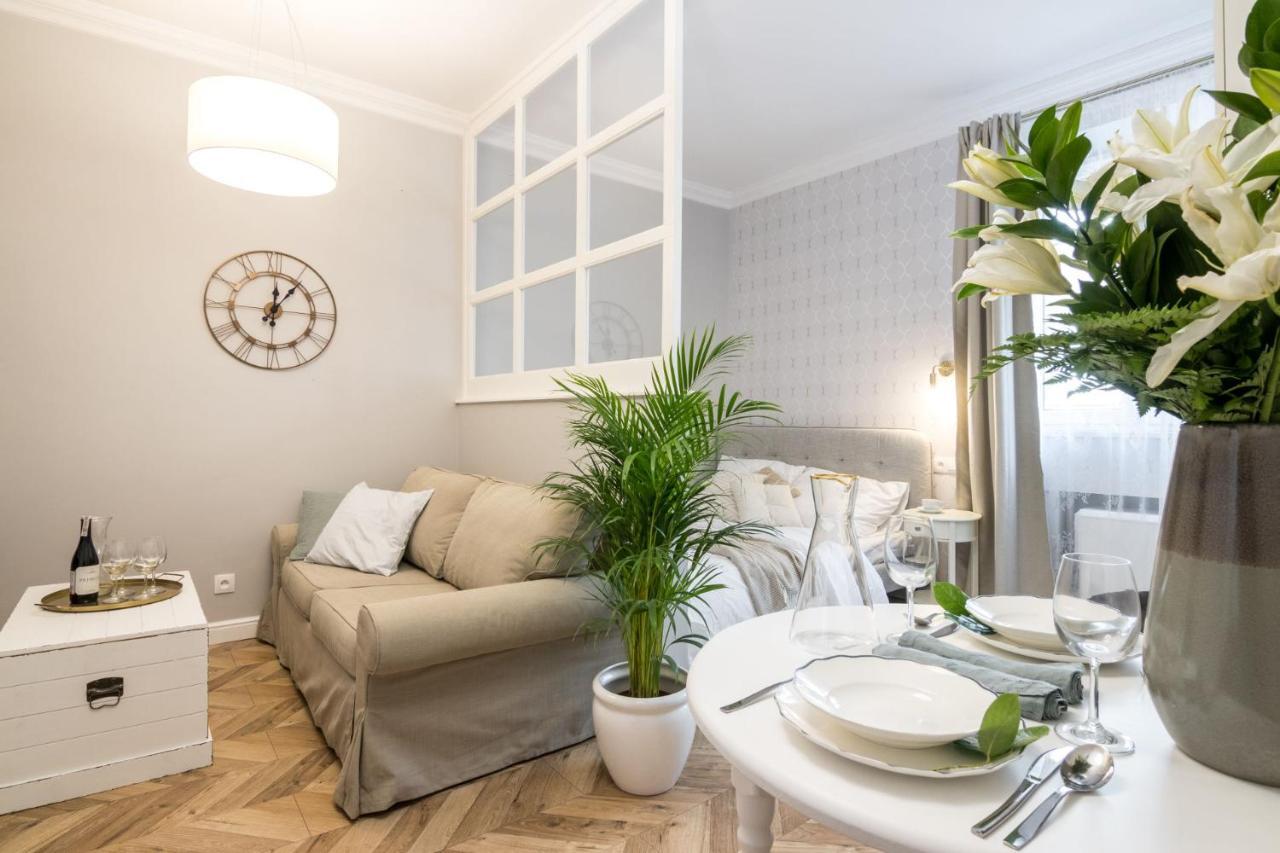 Apartment Nearto Old Town Kraszewskiego Street Krasków Exteriör bild