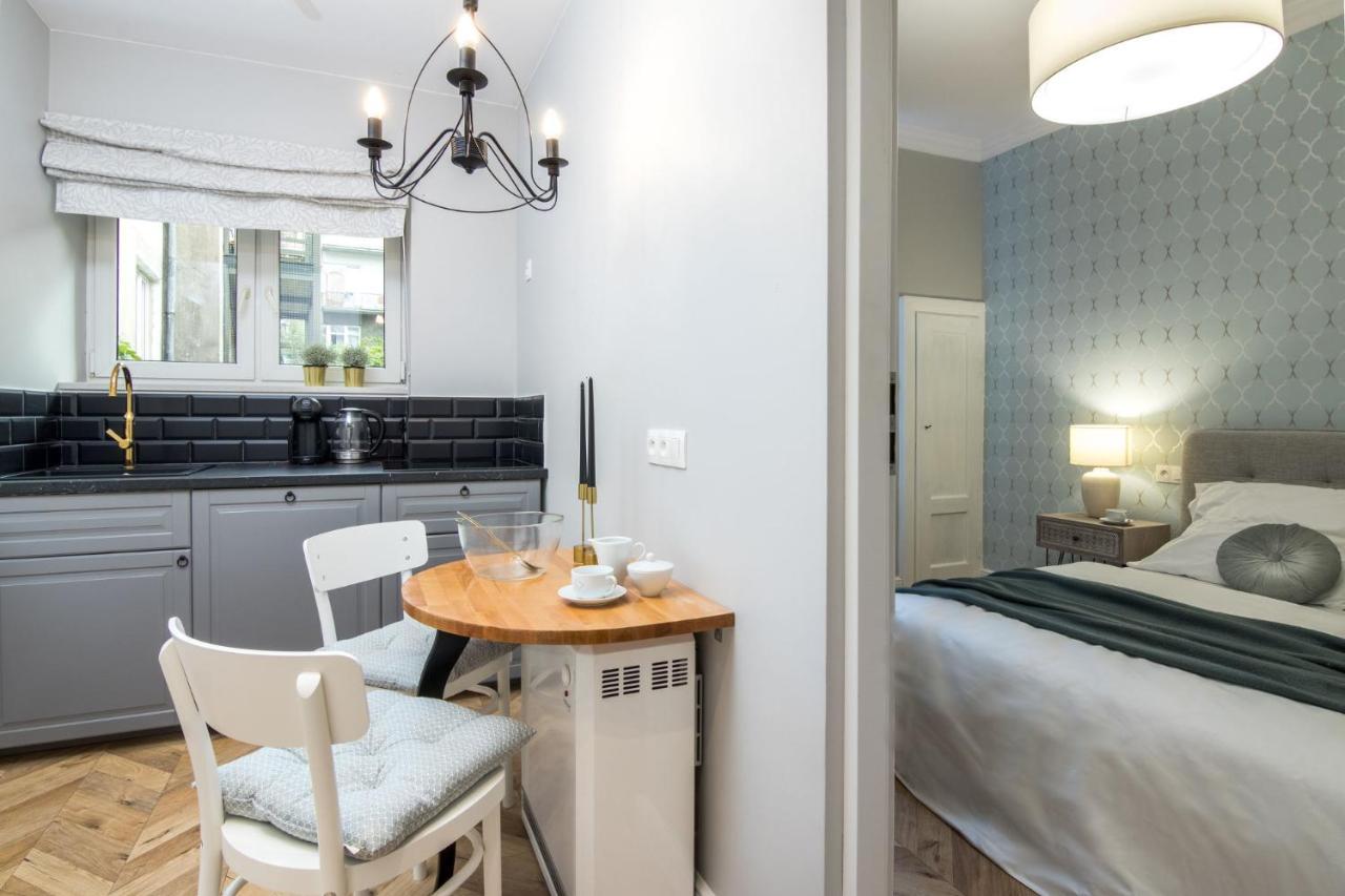 Apartment Nearto Old Town Kraszewskiego Street Krasków Exteriör bild